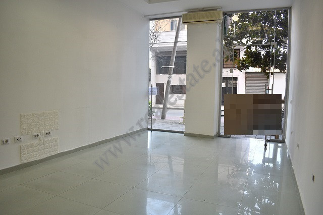 Store for rent in 4 Deshmoret Street near the Selvia area in Tirana, Albania.
It is positioned on t